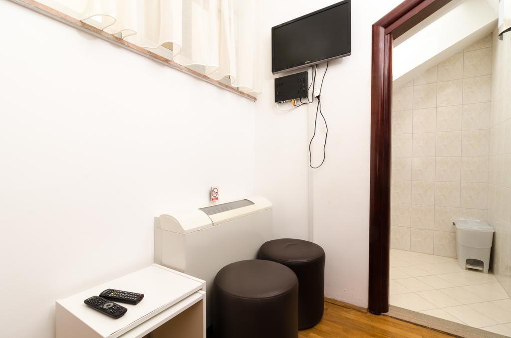 Cocoon Hostel & Apartments Dubrovnik Luaran gambar