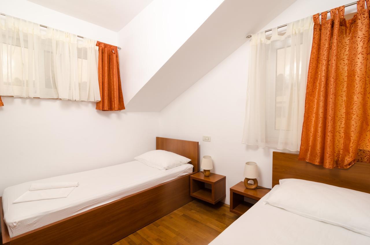 Cocoon Hostel & Apartments Dubrovnik Luaran gambar